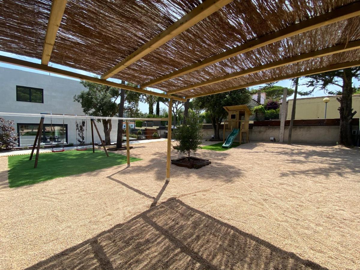 Naramia Sagaro Villa With Poolgarden10 Pax S'Agaro Exterior photo