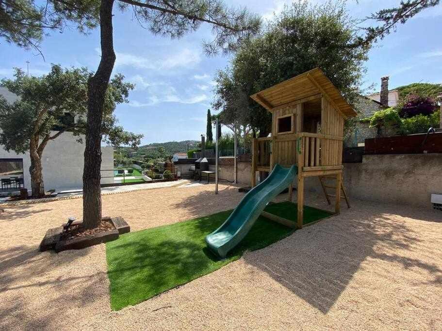 Naramia Sagaro Villa With Poolgarden10 Pax S'Agaro Exterior photo