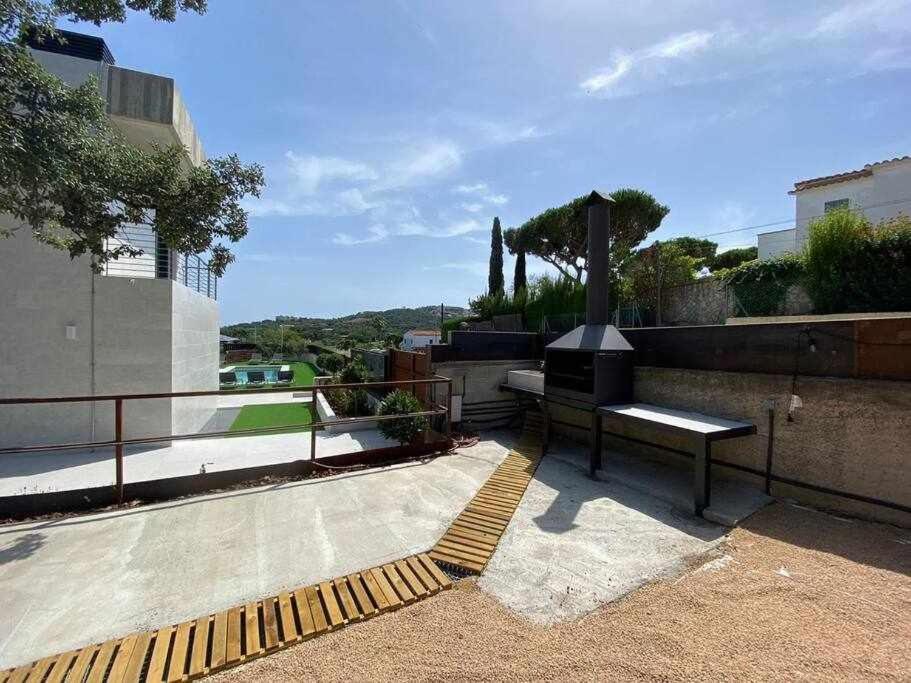 Naramia Sagaro Villa With Poolgarden10 Pax S'Agaro Exterior photo