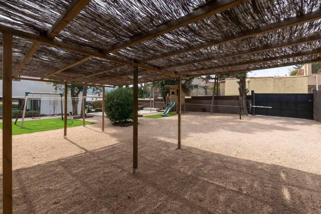 Naramia Sagaro Villa With Poolgarden10 Pax S'Agaro Exterior photo